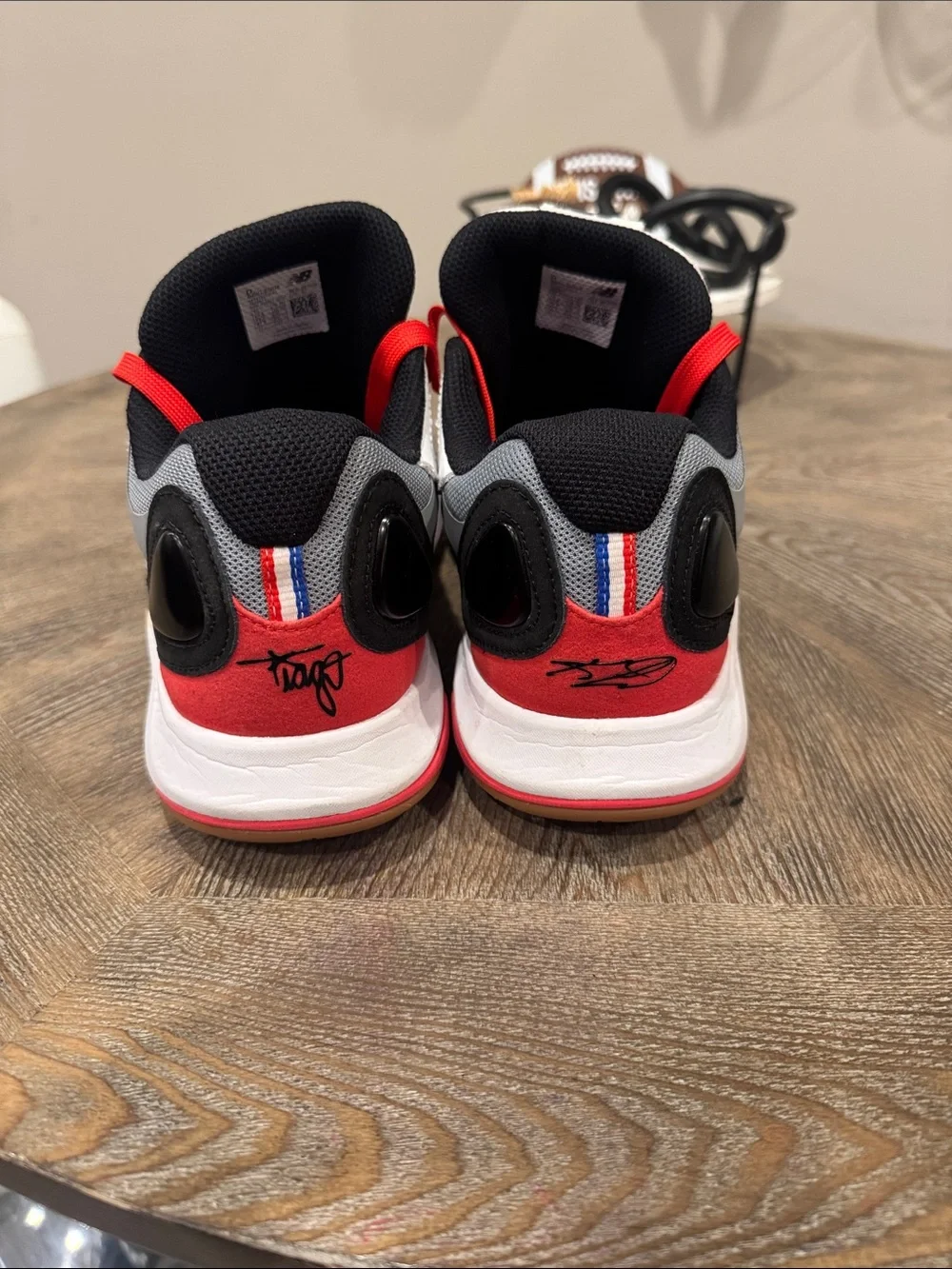 New Balance KAWHI 2 Basketball Shoes White/Black/Red Gum Men’s Size 13